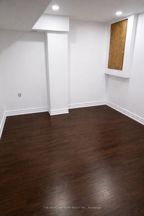 Photo 17 at 65 Morningview Trail, Rouge E11, Toronto