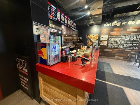 Photo 3 at 80 - 95 The Pond Road, York University Heights, Toronto