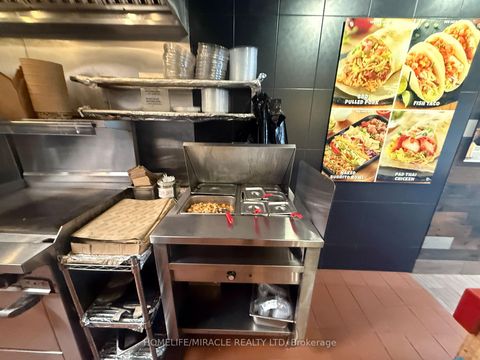 Photo 11 at 80 - 95 The Pond Road, York University Heights, Toronto