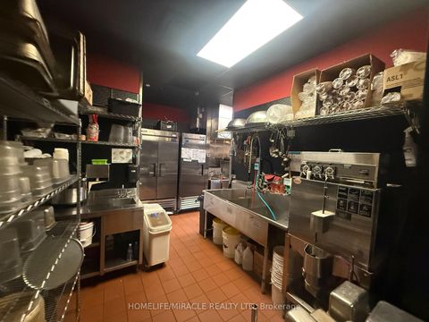 Photo 18 at 80 - 95 The Pond Road, York University Heights, Toronto