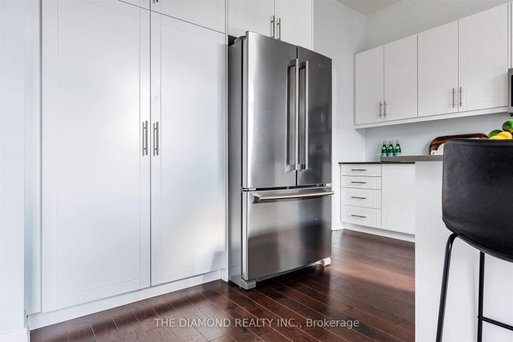 Photo 19 at 2122 Royal Gala Circle, Lakeview, Mississauga