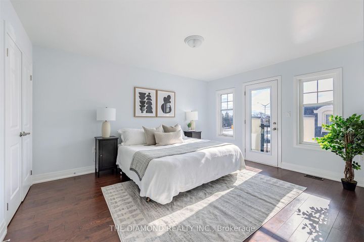 Photo 27 at 2122 Royal Gala Circle, Lakeview, Mississauga