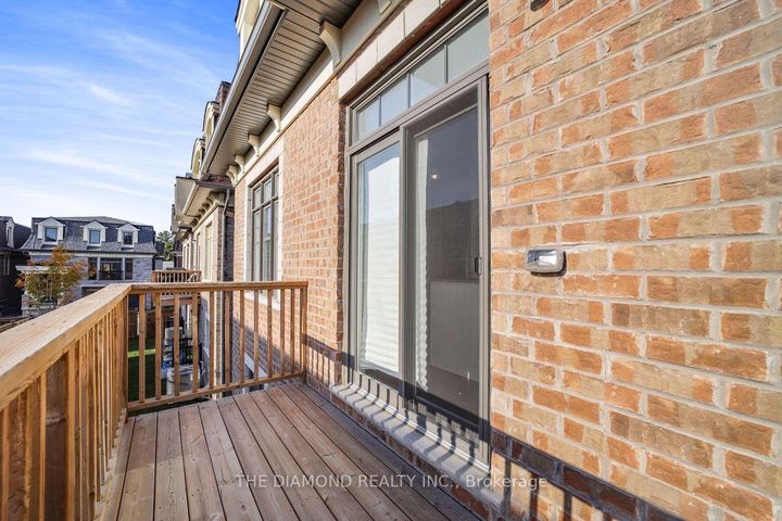 Photo 36 at 2122 Royal Gala Circle, Lakeview, Mississauga