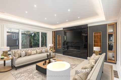 Photo 15 at 47 Danville Drive, Windfields, Toronto