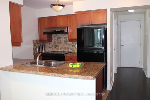 Photo 9 at 1023 - 25 Greenview Avenue, Newtonbrook West, Toronto