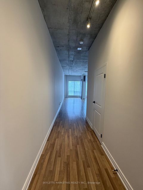 Photo 4 at 3022 - 25 The Esplanade, Waterfront Communities C8, Toronto