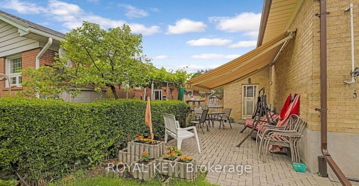 Photo 16 at 20 Kennebec Crescent, Kipling, Toronto