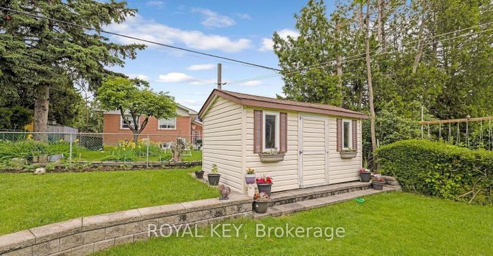 Photo 19 at 20 Kennebec Crescent, Kipling, Toronto