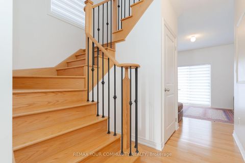 Photo 32 at 12 Globemaster Lane, Oak Ridges, Richmond Hill