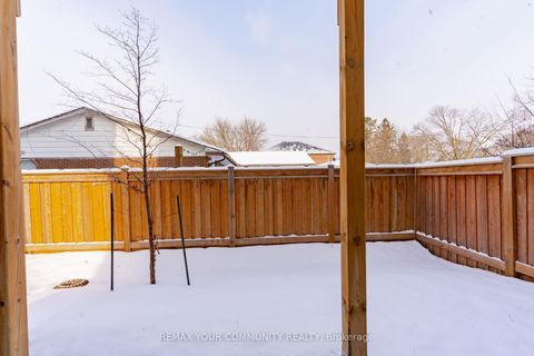 Photo 37 at 12 Globemaster Lane, Oak Ridges, Richmond Hill