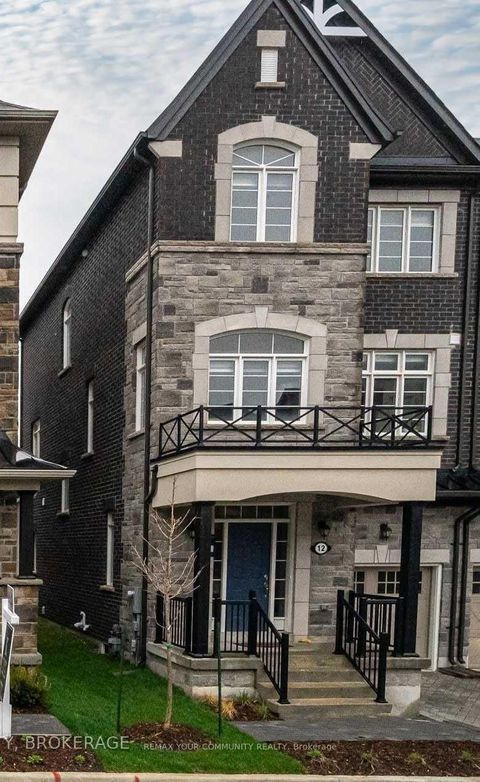 Photo 42 at 12 Globemaster Lane, Oak Ridges, Richmond Hill