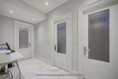 Photo 44 at 9 Sandpiper Court, Donalda, Toronto