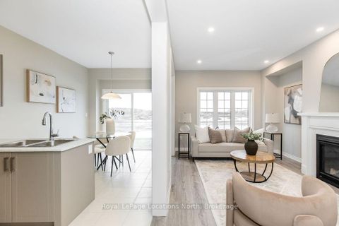 Photo 7 at 276 Springfield Crescent, Stayner, Clearview