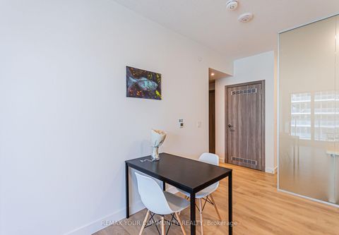 Photo 10 at 1801 - 27 McMahon Drive, Bayview Village, Toronto