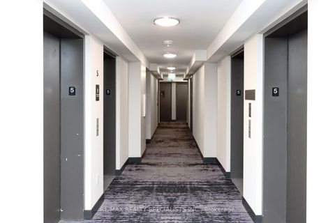 Photo 5 at 526 - 9 Mabelle Avenue, City Centre West, Toronto