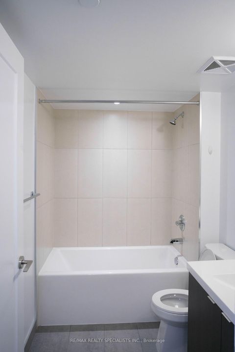 Photo 20 at 526 - 9 Mabelle Avenue, City Centre West, Toronto