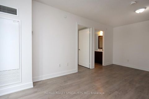 Photo 28 at 526 - 9 Mabelle Avenue, City Centre West, Toronto