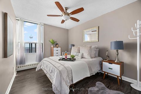 Photo 20 at 1208 - 1210 Radom Street, Bay Ridges, Pickering