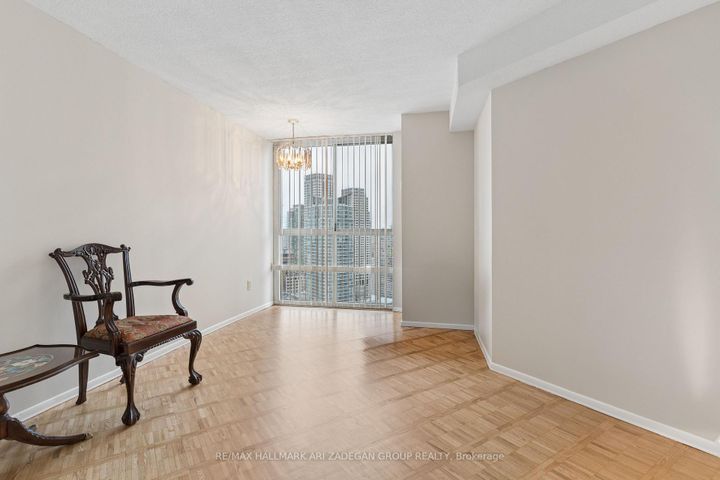 Photo 23 at 2704 - 3650 Kaneff Crescent, Mississauga Valleys, Mississauga