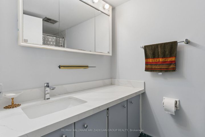 Photo 26 at 2704 - 3650 Kaneff Crescent, Mississauga Valleys, Mississauga