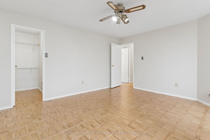 Photo 30 at 2704 - 3650 Kaneff Crescent, Mississauga Valleys, Mississauga