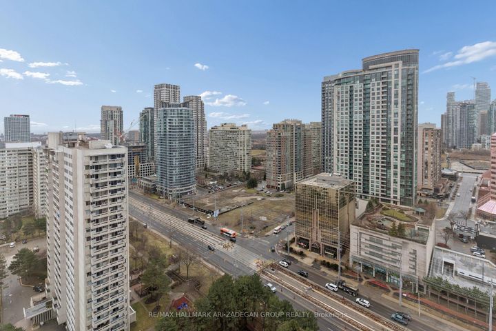 Photo 36 at 2704 - 3650 Kaneff Crescent, Mississauga Valleys, Mississauga