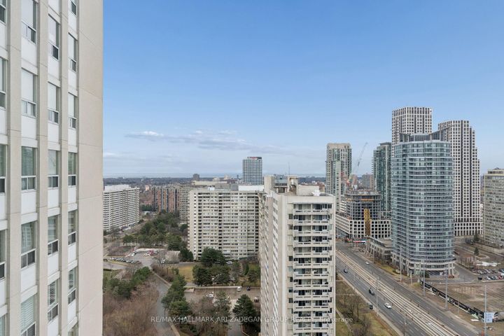 Photo 38 at 2704 - 3650 Kaneff Crescent, Mississauga Valleys, Mississauga