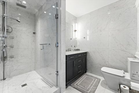 Photo 22 at 165 Clearview Heights, King City, King