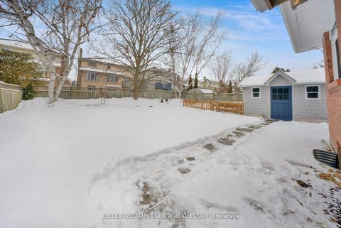 Photo 23 at 848 Copperfield Drive, Eastdale, Oshawa