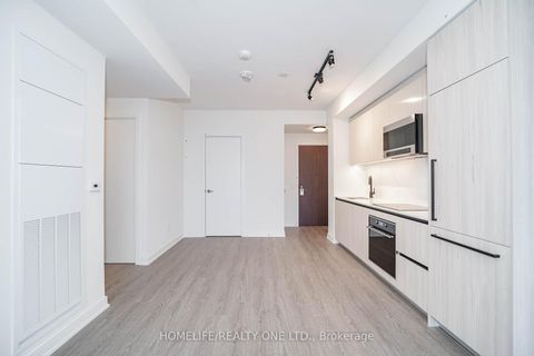 Photo 10 at 1207 - 425 Front Street E, Waterfront Communities C8, Toronto