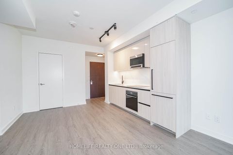 Photo 11 at 1207 - 425 Front Street E, Waterfront Communities C8, Toronto