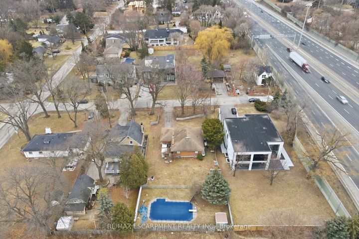 Photo 35 at 1643 Glenburnie Road, Mineola, Mississauga