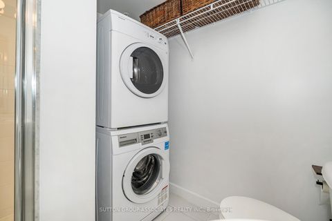 Photo 24 at PH7 - 539 Jarvis Street, North St. James Town, Toronto