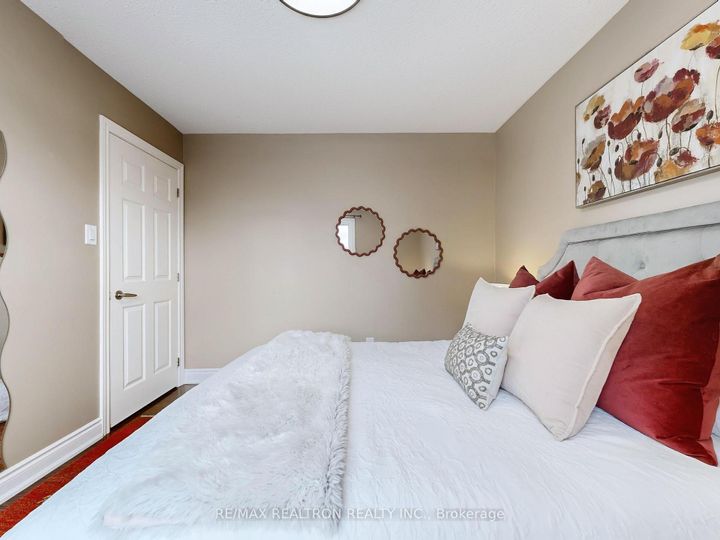 Photo 17 at 12 Hester Court, Royal Orchard, Markham