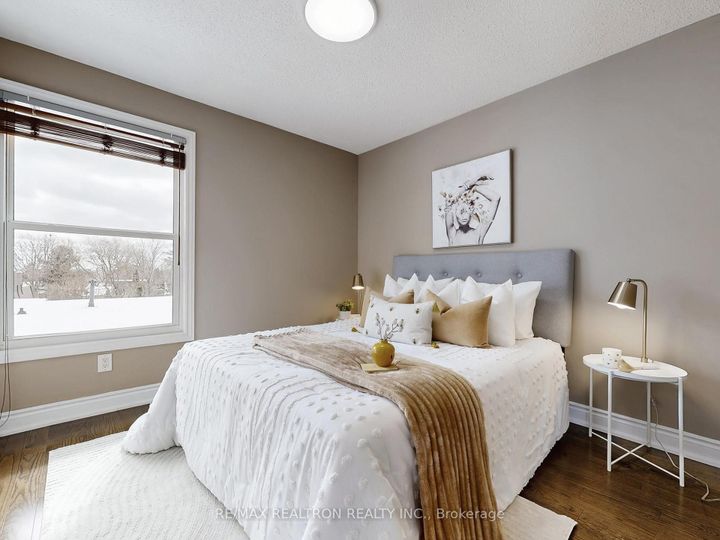 Photo 31 at 12 Hester Court, Royal Orchard, Markham