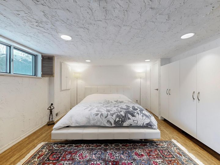 Photo 42 at 12 Hester Court, Royal Orchard, Markham