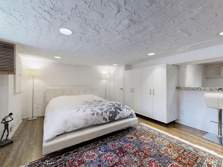 Photo 44 at 12 Hester Court, Royal Orchard, Markham