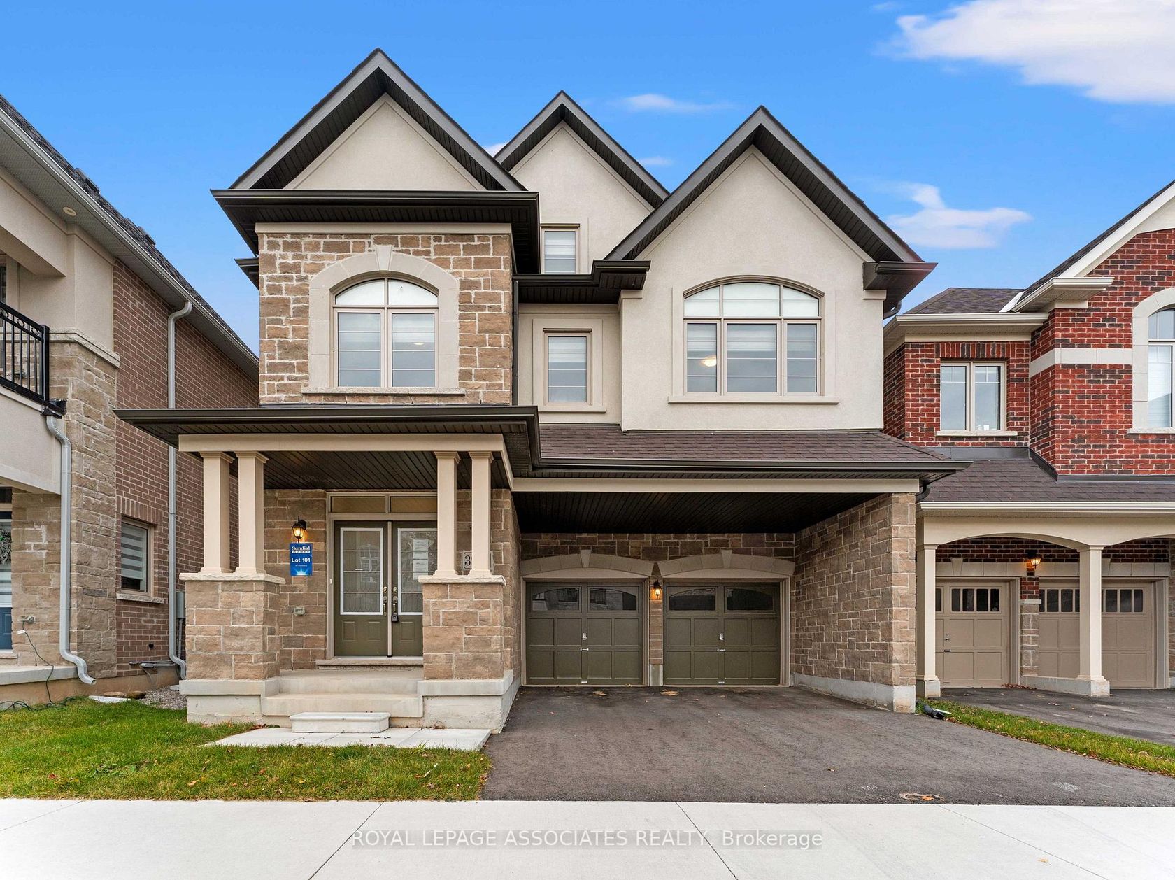 3909 Koenig Road E, Alton, Burlington 