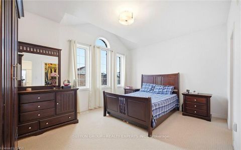 Photo 28 at 146 Beaconsfield Drive, Kleinburg, Vaughan