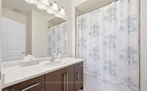 Photo 31 at 146 Beaconsfield Drive, Kleinburg, Vaughan