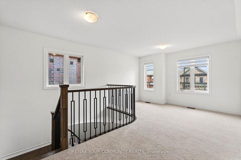 Photo 17 at 5 Valleo Street, Keswick North, Georgina