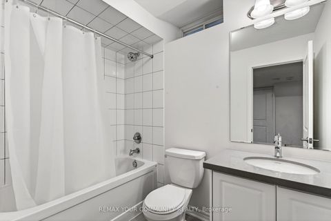 Photo 33 at 5 Valleo Street, Keswick North, Georgina