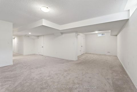 Photo 35 at 5 Valleo Street, Keswick North, Georgina