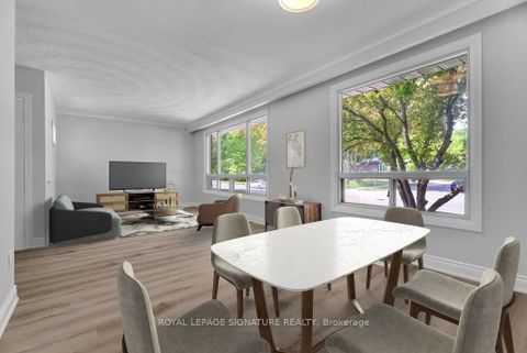 Photo 5 at 47 Aurora Heights Drive, Aurora Heights, Aurora