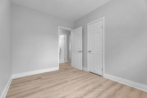 Photo 23 at 47 Aurora Heights Drive, Aurora Heights, Aurora