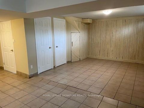 Photo 24 at 47 Aurora Heights Drive, Aurora Heights, Aurora