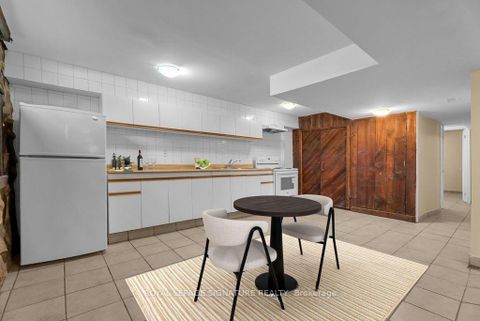 Photo 26 at 47 Aurora Heights Drive, Aurora Heights, Aurora