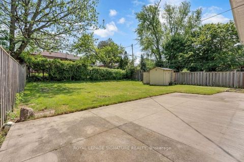 Photo 34 at 47 Aurora Heights Drive, Aurora Heights, Aurora