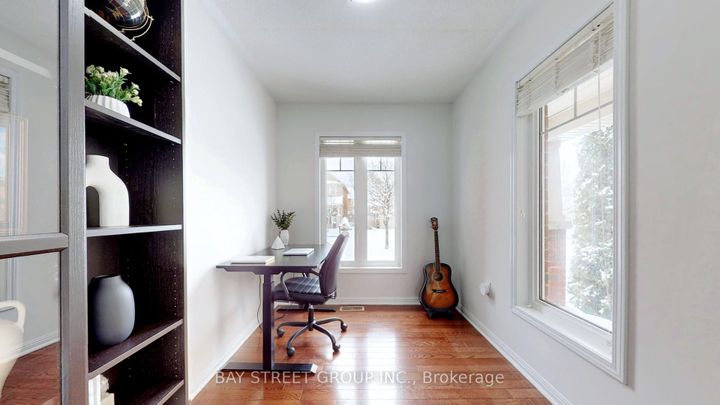 Photo 14 at 216 Emick Drive, Ancaster, Hamilton