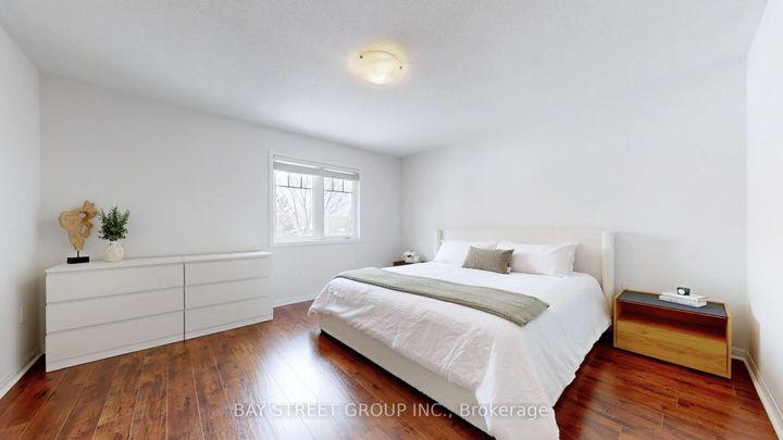 Photo 15 at 216 Emick Drive, Ancaster, Hamilton